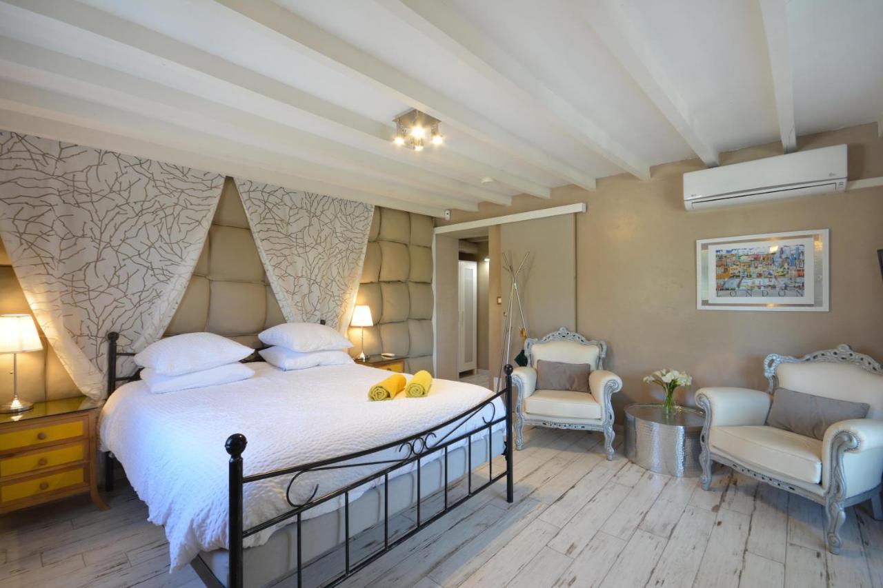 Chambres D Hotes Le Mas Julien Piscine Chauffee Adult Only 奥朗日 外观 照片